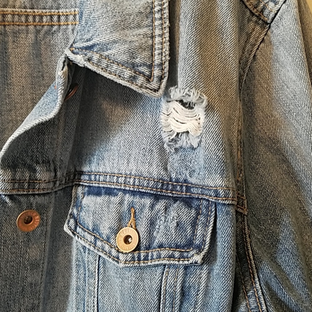 Old Navy Jean Jacket - Picture 2 of 4